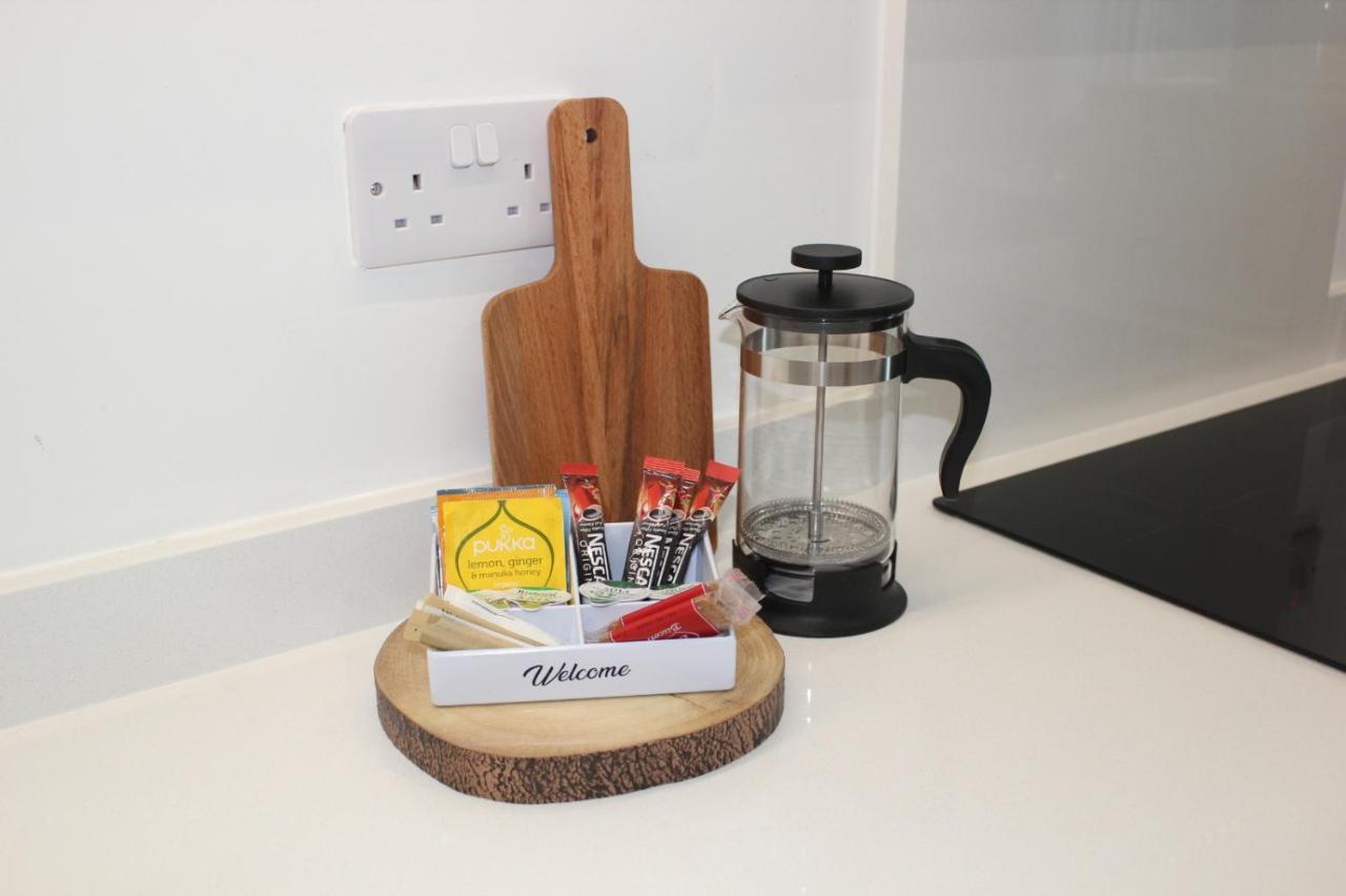 Berks Luxury Serviced Apartments , Free Parking, Free Gym And Free Wifi Bracknell Eksteriør bilde