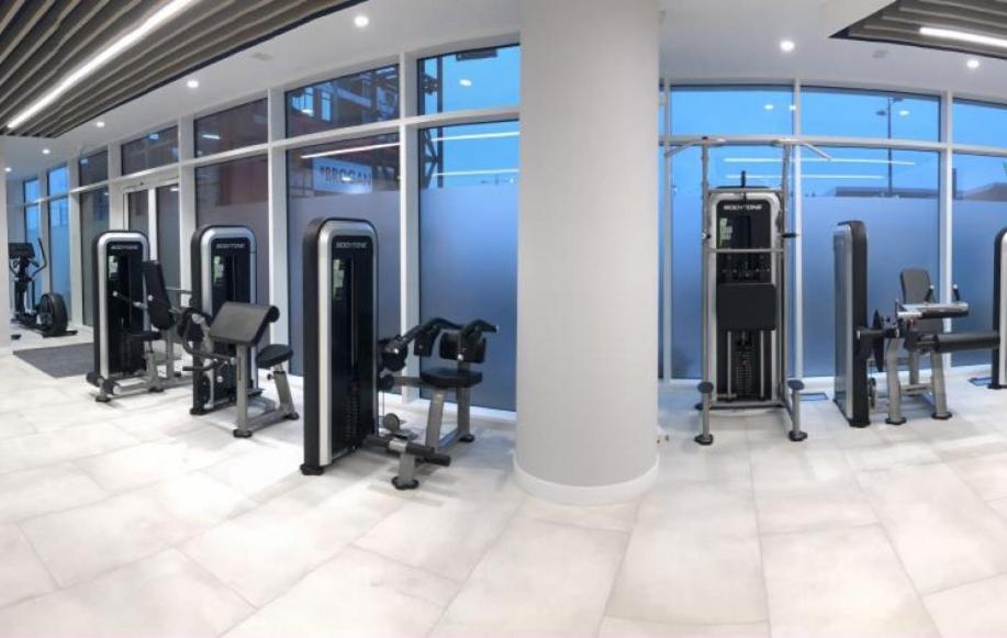 Berks Luxury Serviced Apartments , Free Parking, Free Gym And Free Wifi Bracknell Eksteriør bilde